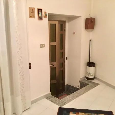 Casa Alloggio San Michele 尼科西亚